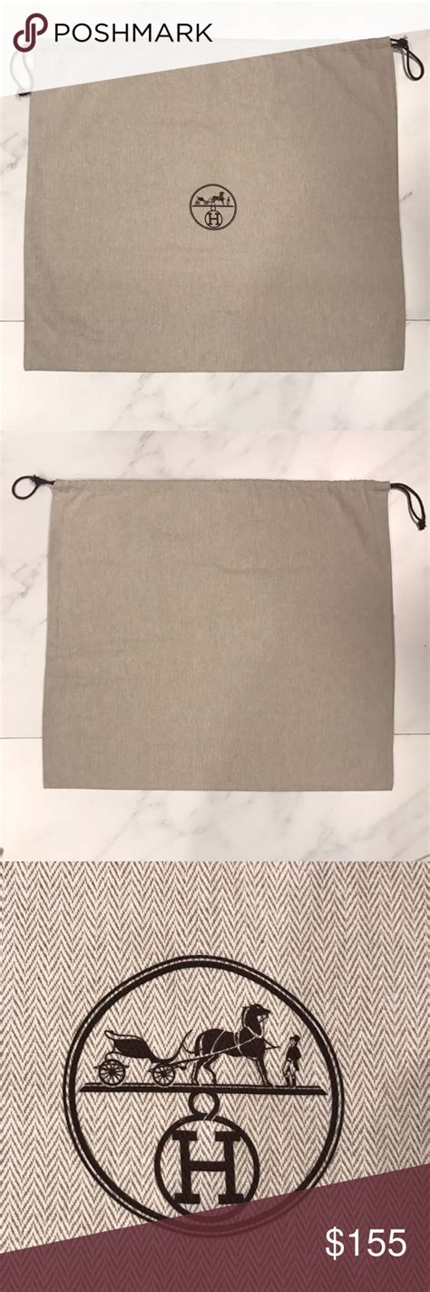 hermes dust bag size